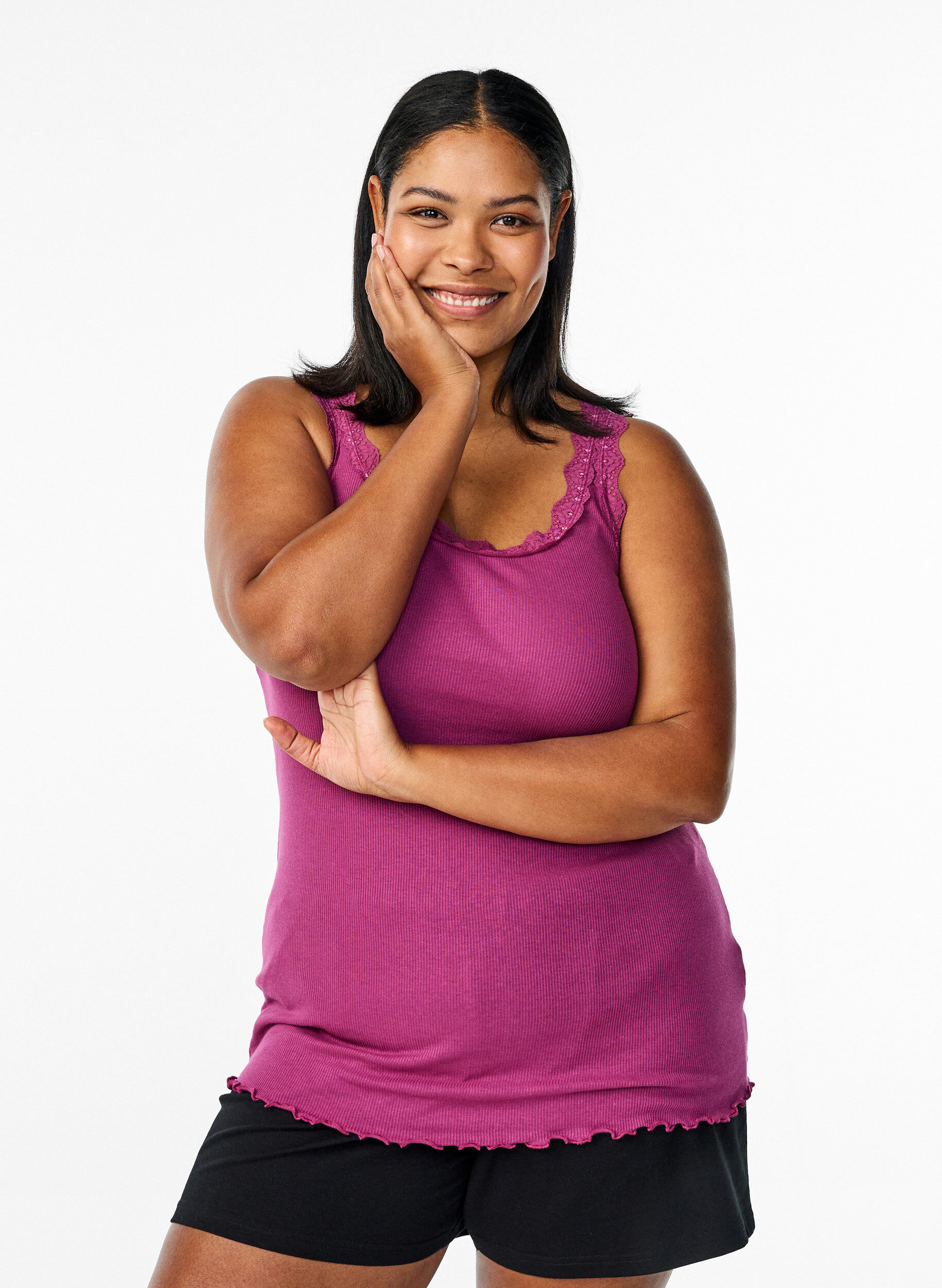 Topp med spetskant, R&ouml;d, Model