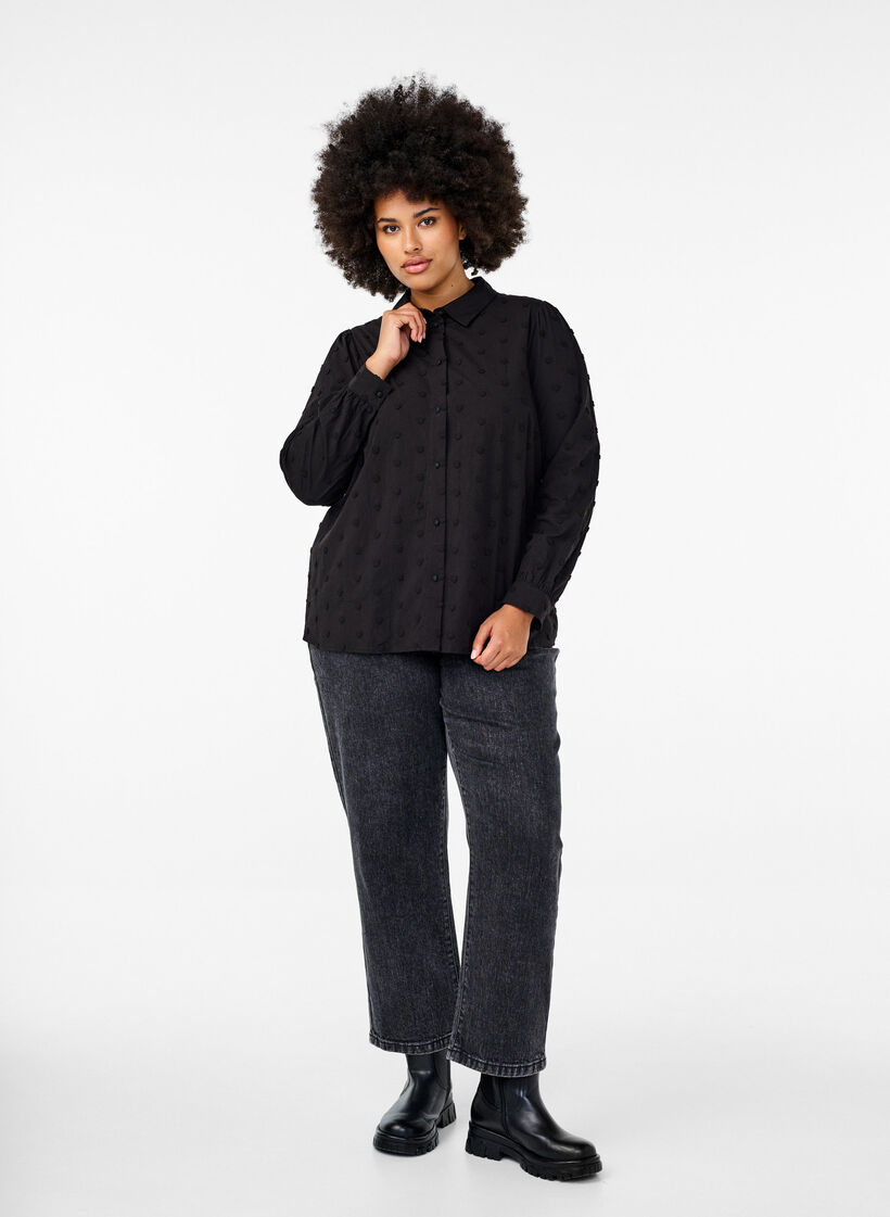 Skjorta med krage och påsydda hjärtan, Svart, Model image number 1