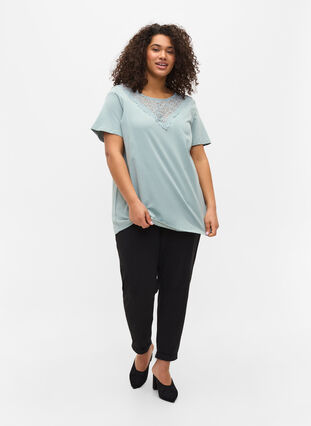 Kortärmad t-shirt med spetsdetaljer, Silver Blue, Model image number 2