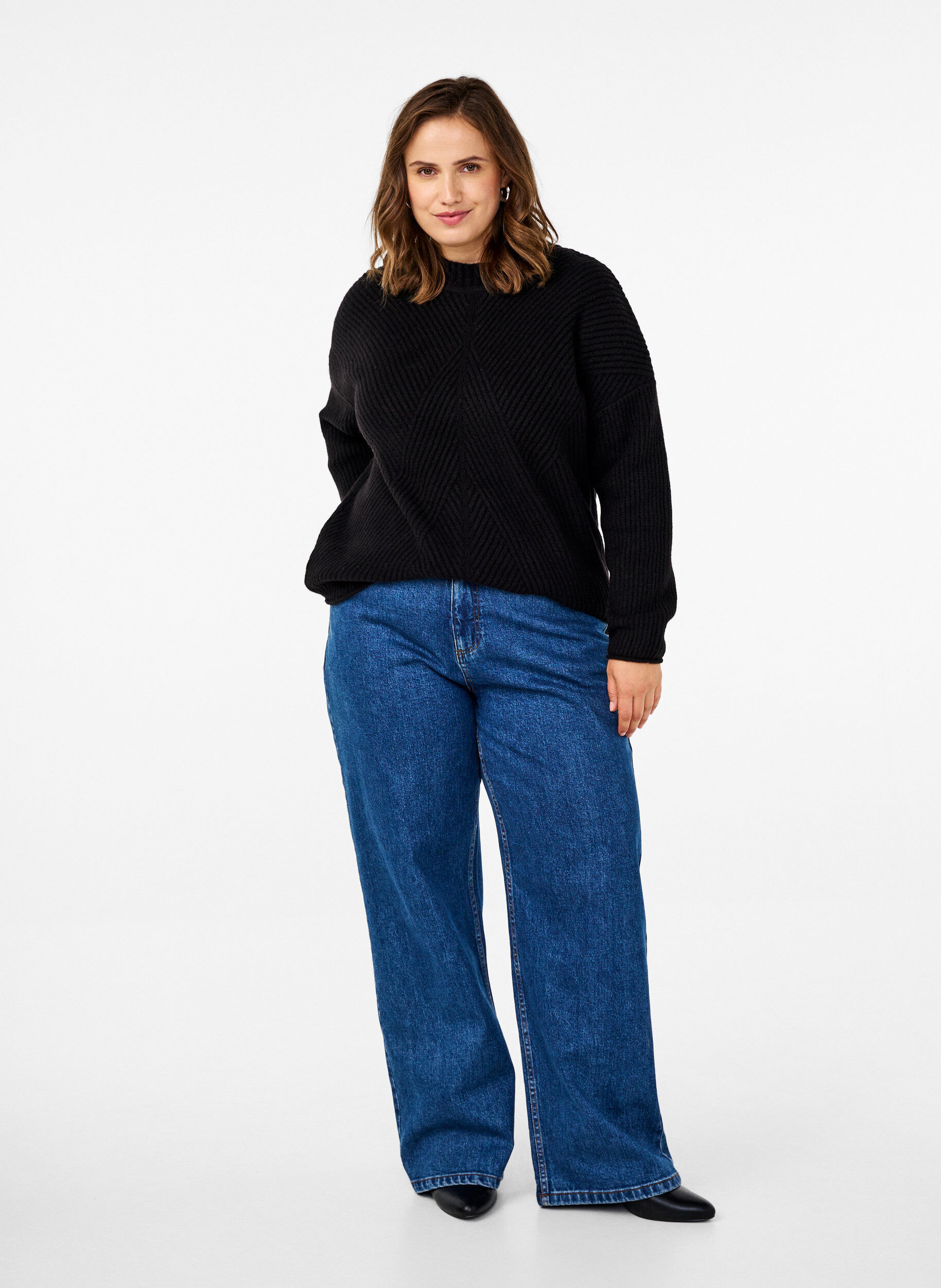 Zizzi Randig tr&ouml;ja med l&aring;nga &auml;rmar, Black Mel., Model image number 2