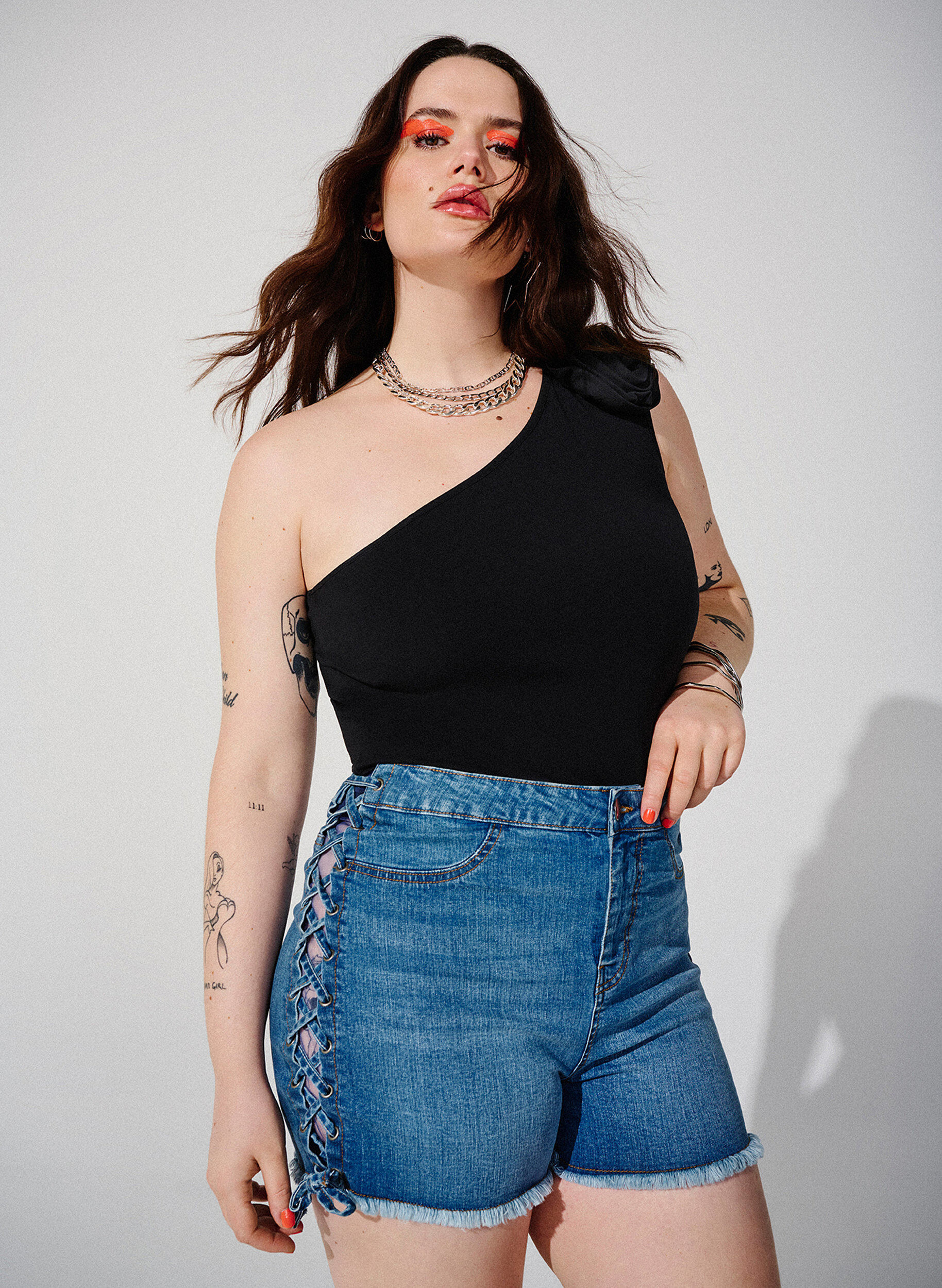 Zizzi Jeansshorts med sn&ouml;rning, Blue Denim, Image image number 0