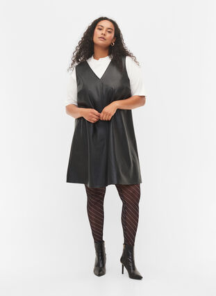 Spencerklänning i läderimitation, Black, Model image number 2
