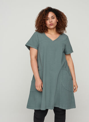 Kortärmad klänning i bomull, Balsam Green, Model image number 0