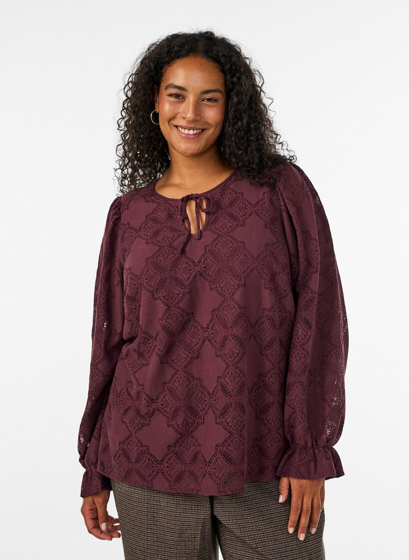 L&aring;ng&auml;rmad blus med spetsm&ouml;nster, M&ouml;rk Bordeaux, Model image number 0