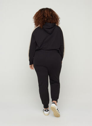 Sweatpants med fickor, Black, Model image number 1
