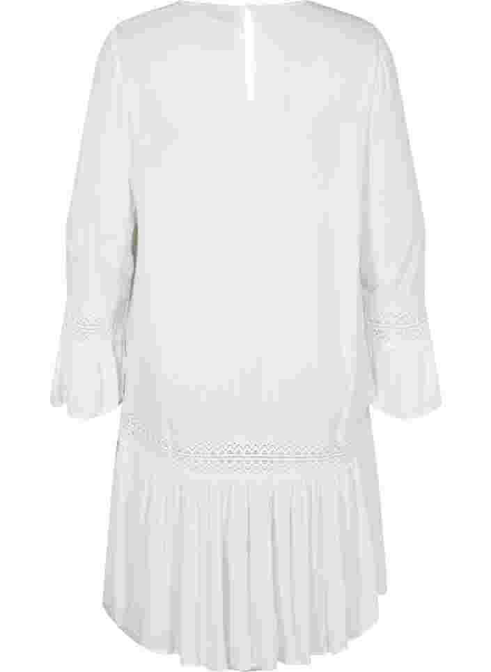 Viskosklänning med spetsdetaljer, Off White, Packshot image number 1