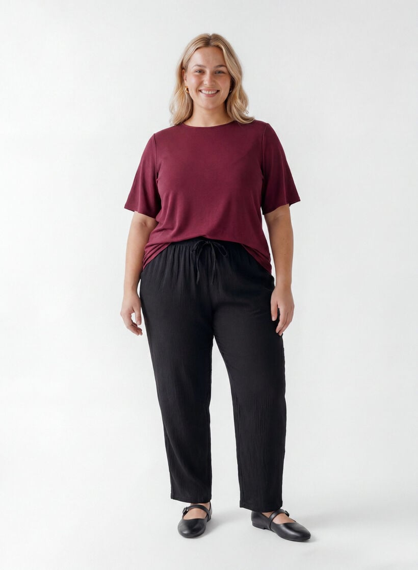 Kort&auml;rmad v&auml;vd blus med rund hals, R&ouml;d, Model image number 1