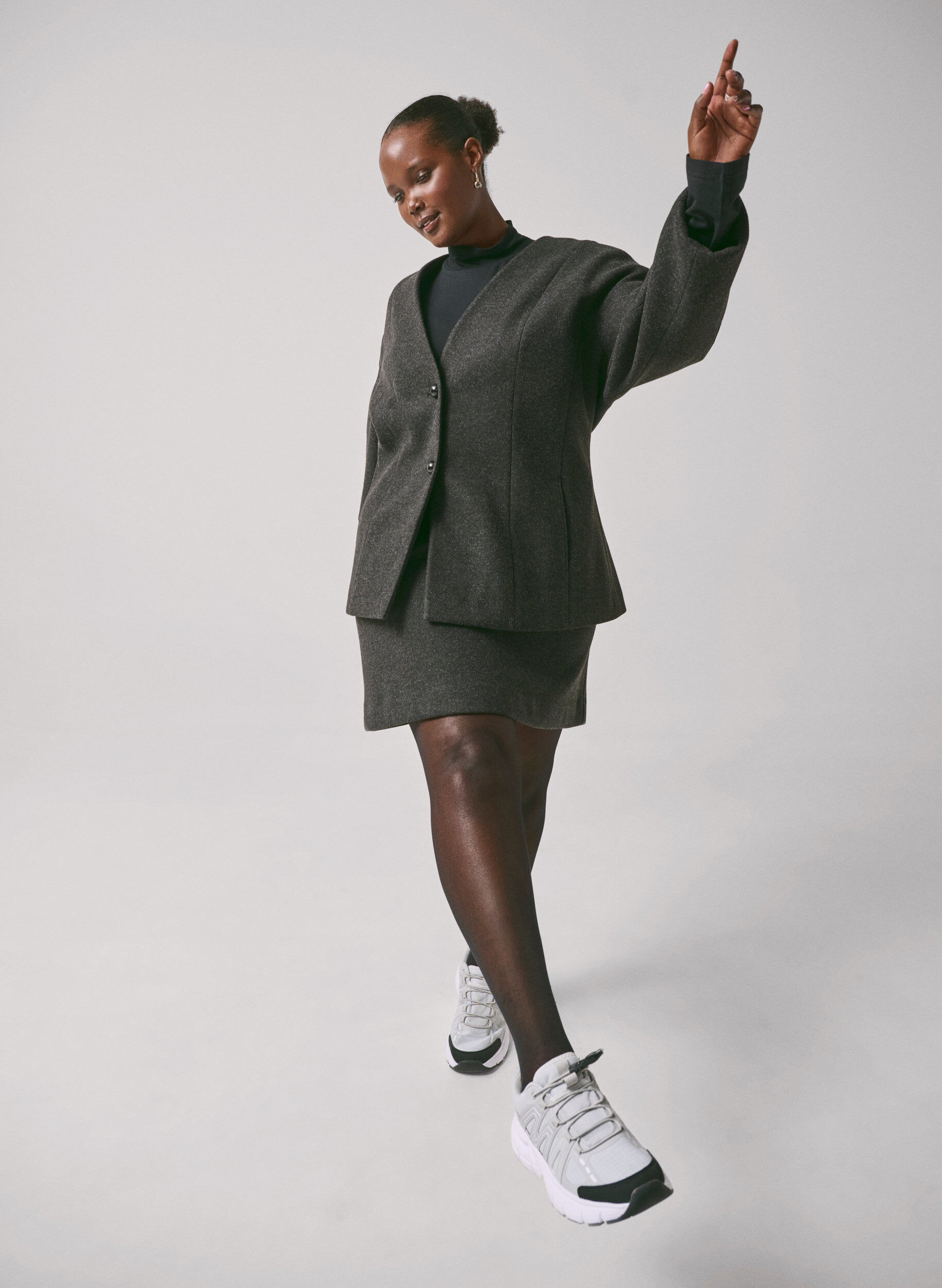 Zizzi Kort kjol med A-linjesk&auml;rning, Dark Grey Melange, Image image number 0