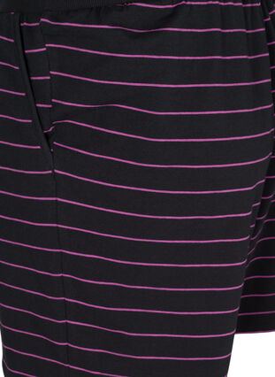 Lösa bomullsshorts med ränder, Black w. Purple, Packshot image number 3