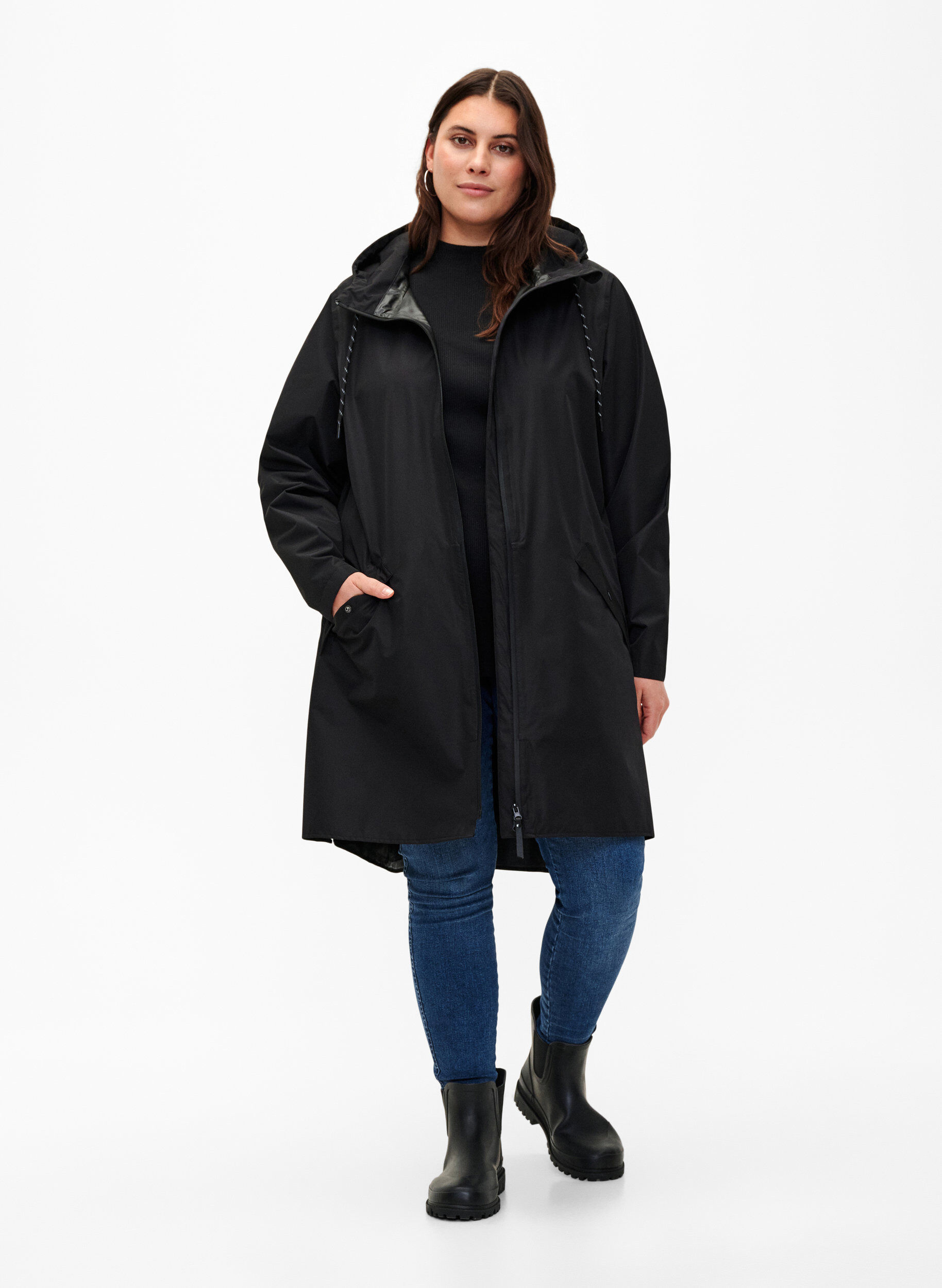 ZizziRegnjacka med fickor och huva, Svart, Model image number 1