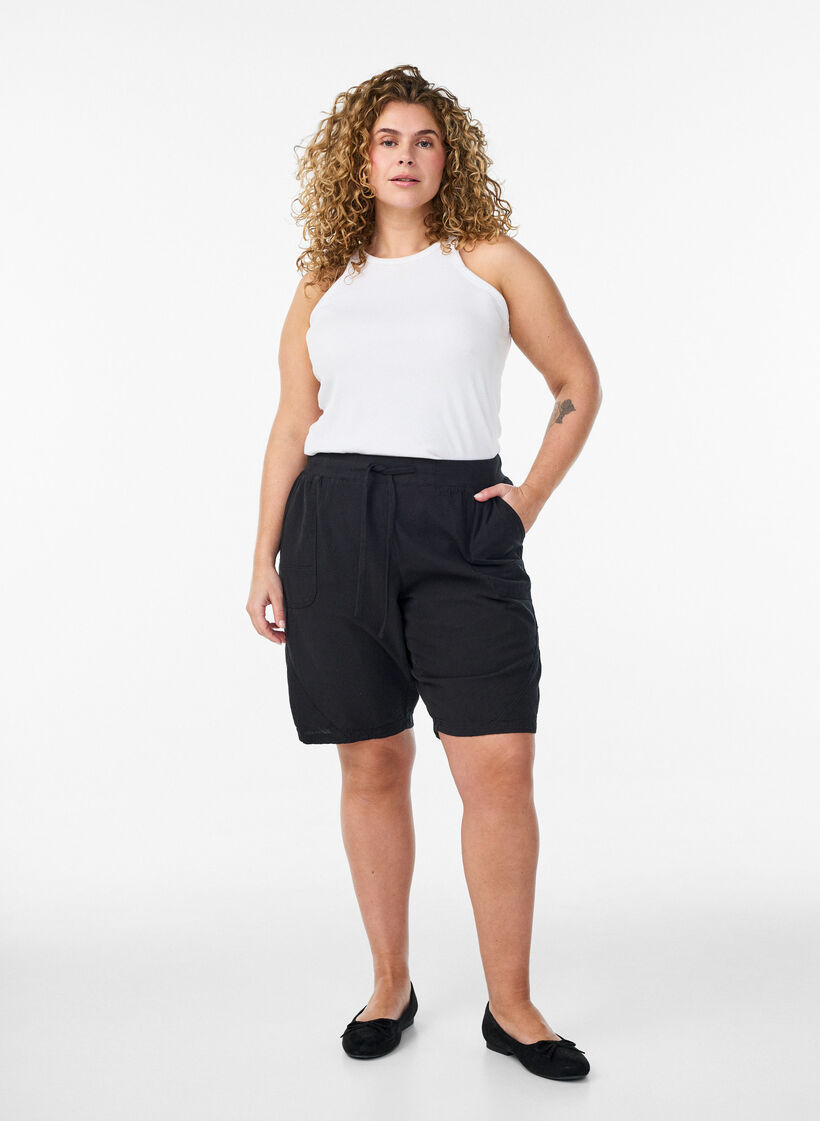 L&ouml;sa shorts i bomull med fickor, Svart, Model image number 1