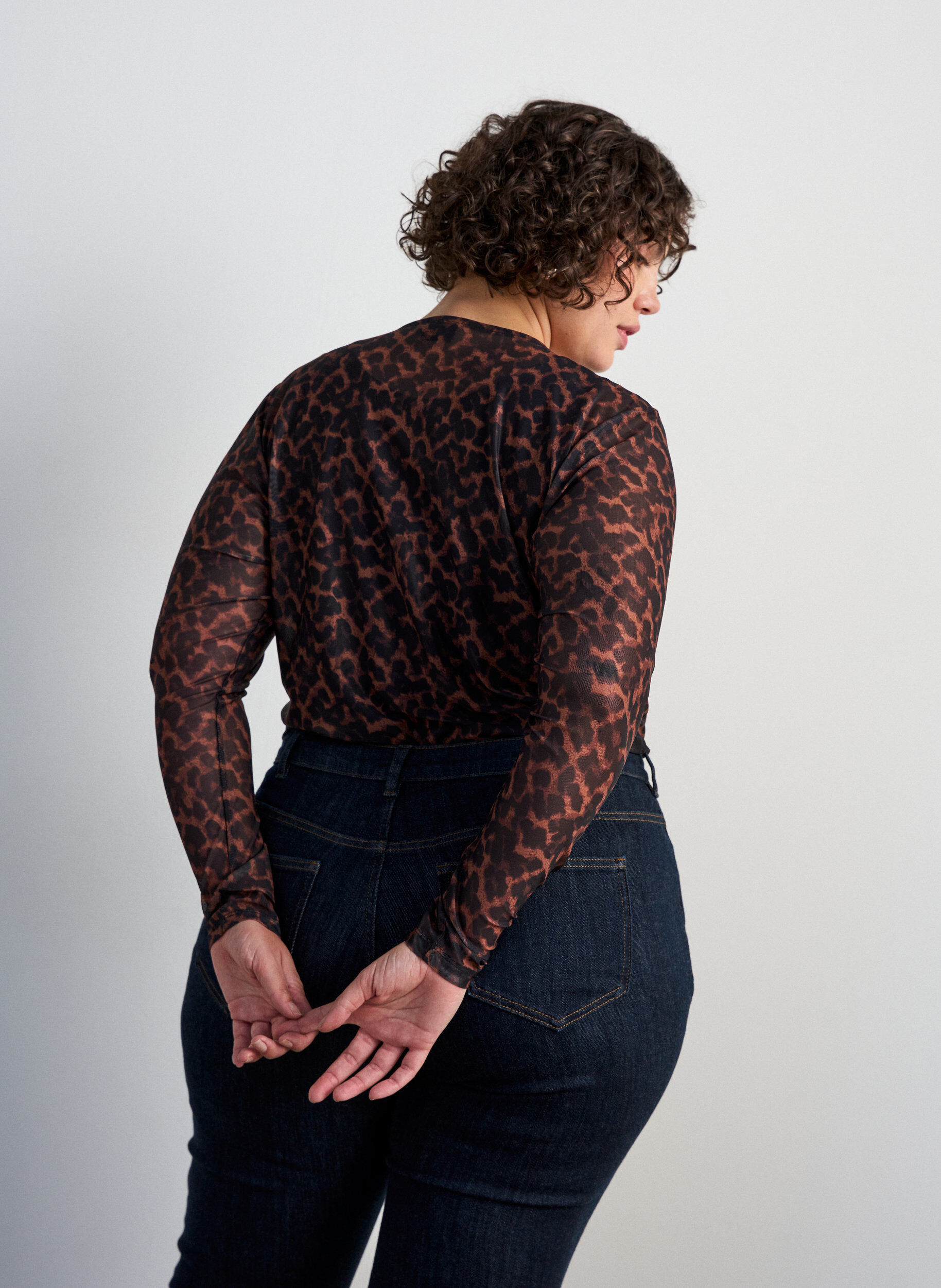 ZizziBlus i mesh med m&ouml;nster, Brun, Model image number 2
