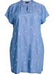 Kl&auml;nning i lyocell med denimlook och broderade blommor, Bl&aring;, Packshot image number 0