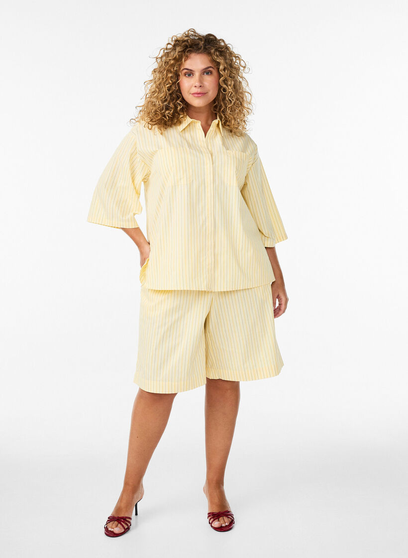 Randig blus i l&ouml;s passform, Gul, Model image number 1