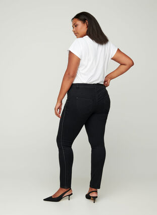 Sanna jeans med lurexdetalj, Black, Model image number 0