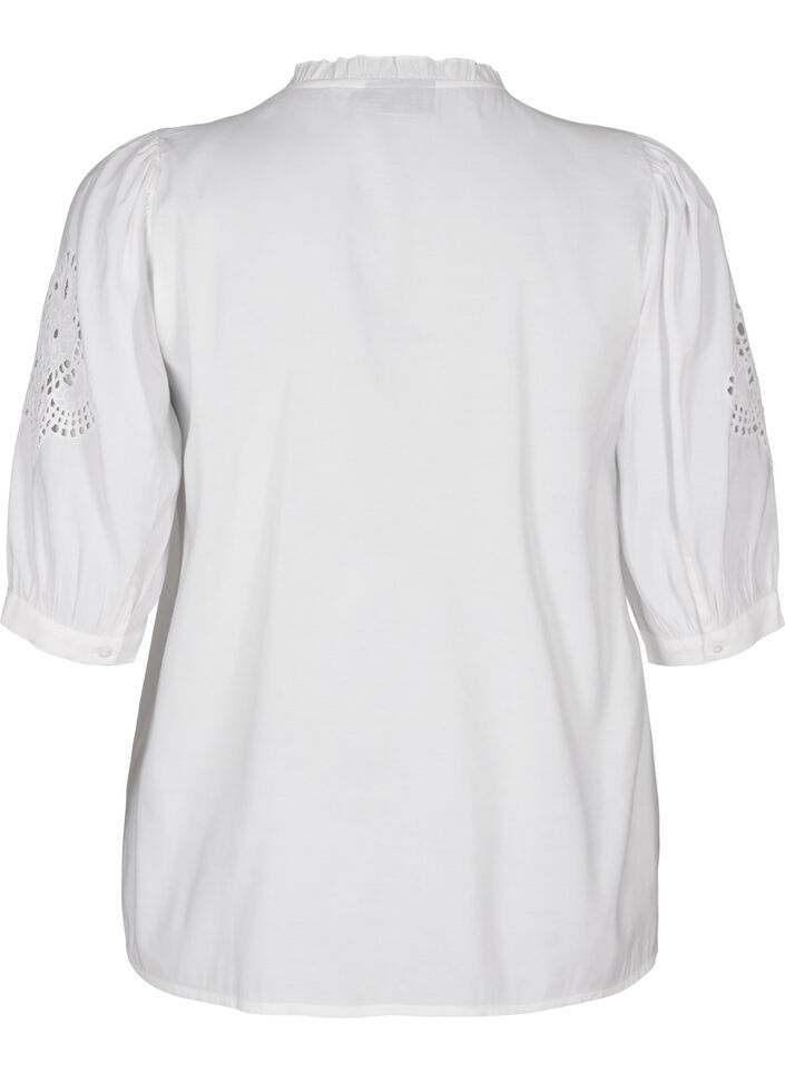 Skjortblus med volanger och broderie anglaise, Vit, Packshot image number 1