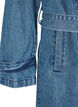 Trenchcoat i denim med bälte, Blue Denim, Packshot image number 2