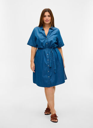 Jeansklänning i bomull med midjebälte, Medium Blue, Model image number 2