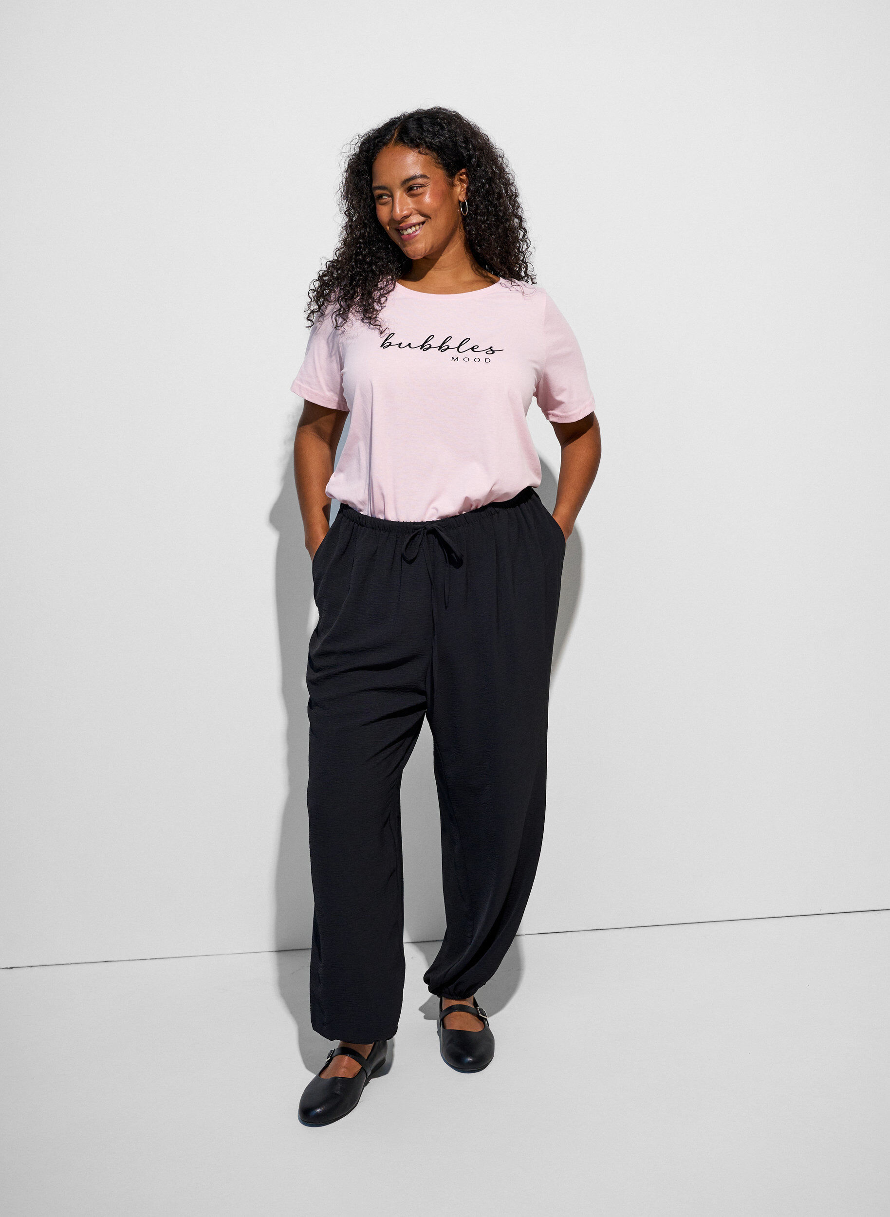 ZizziT-shirt med tryck, Rosa, Model image number 1