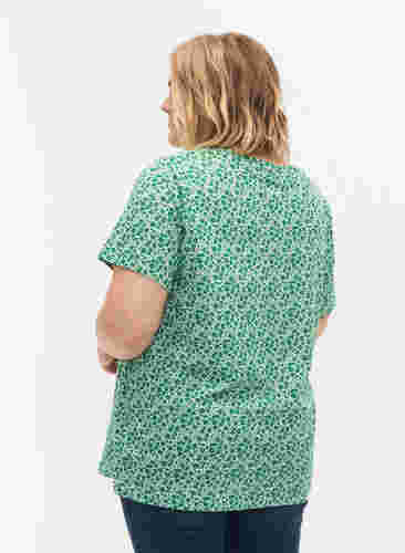 Blommig v-ringad t-shirt i bomull, Jolly Green AOP, Model image number 1