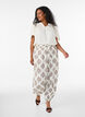 Blus i viskos med broderie anglaise, Beige, Model image number 1