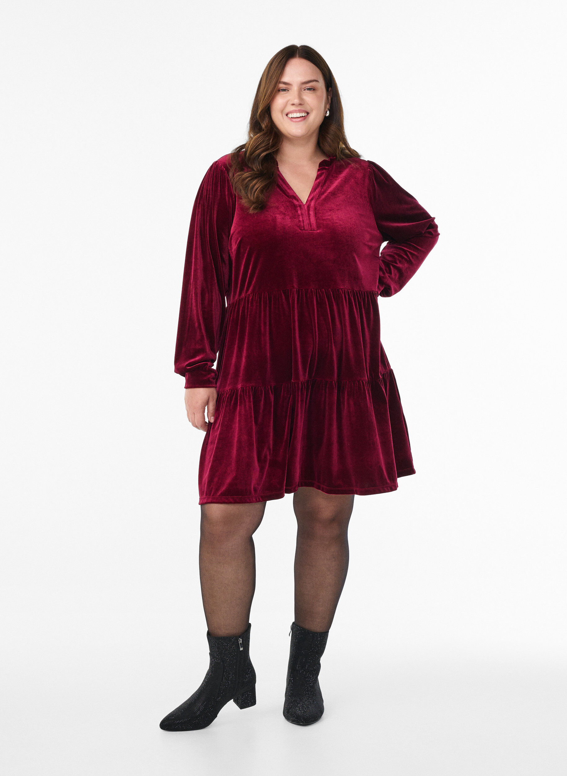 ZizziKort kl&auml;nning i velour med volangkrage och l&aring;nga &auml;rmar, R&ouml;d, Model image number 1