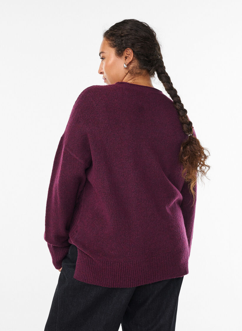 Stickad blus med V-format ribbm&ouml;nster och slitsar, Lila, Model image number 2