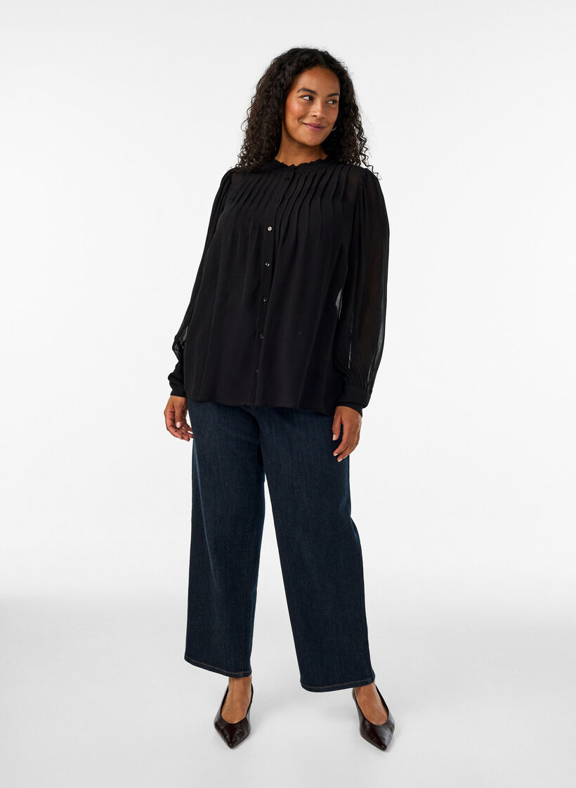Blus i viskos med volangkrage, Svart, Model image number 1
