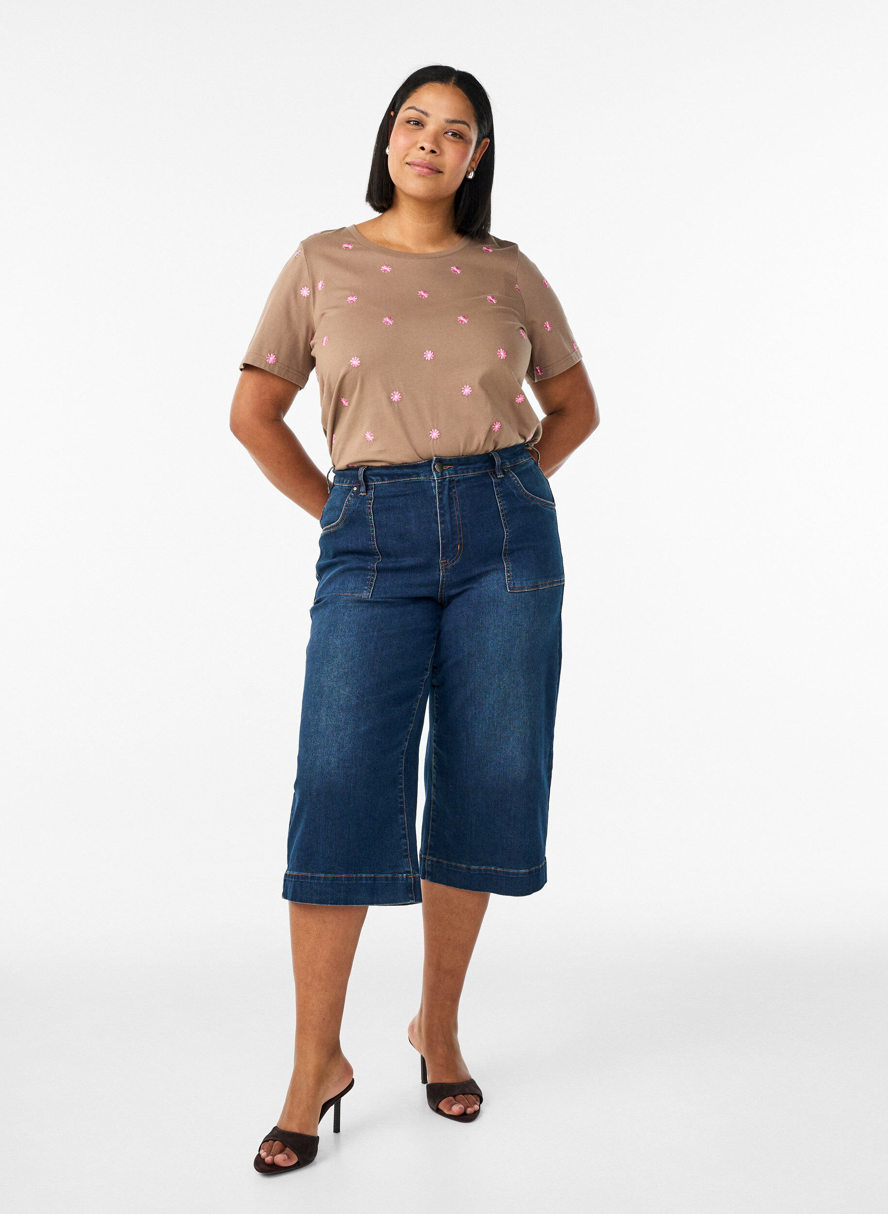 Zizzi Denimknickers med vida ben, Bl&aring;, Model image number 1