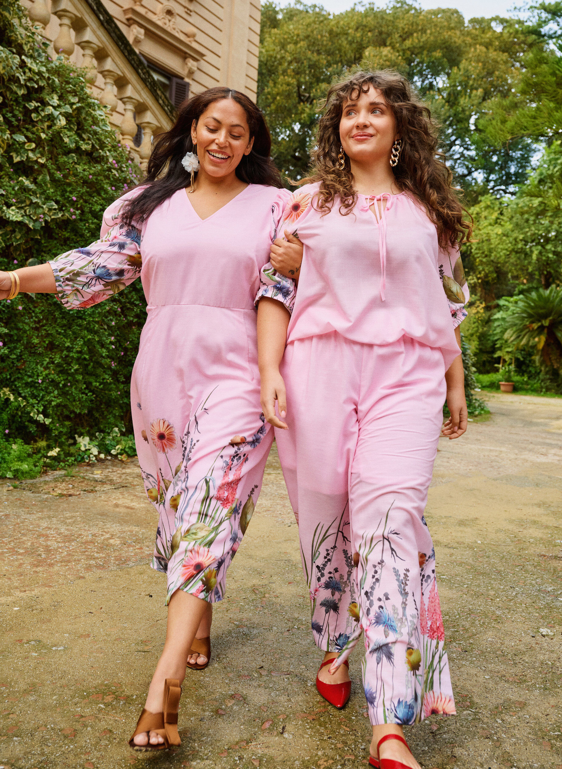 ZizziMidikl&auml;nning med empirsk&auml;rning och blomm&ouml;nster, Rosa, Image image number 0