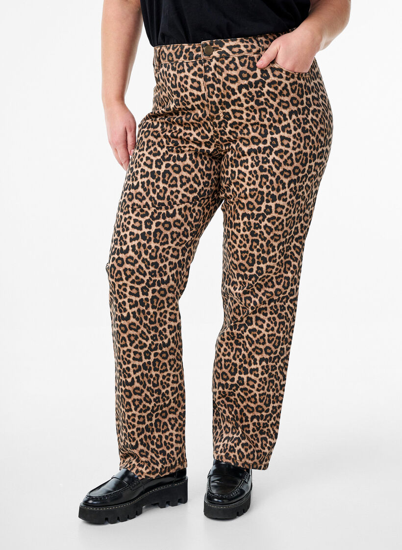 Leopardmönstrade jeans med normal midja, Brun, Model image number 2
