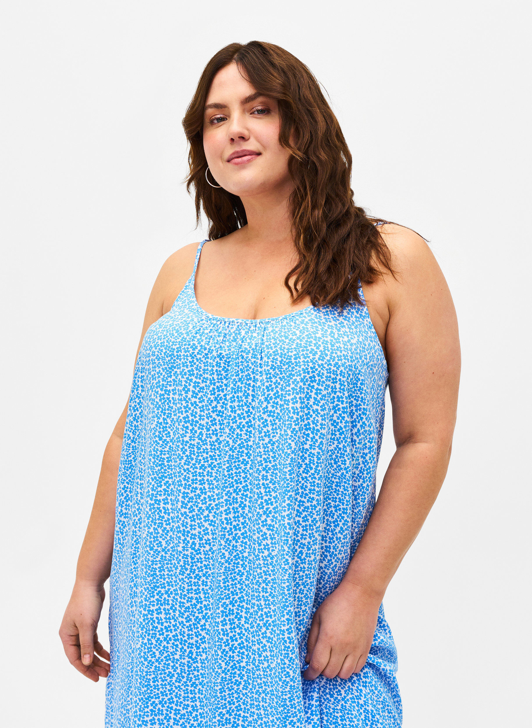 Zizzi Slipkl&auml;nning i viskos med tryck, Marina Flower AOP, Model image number 2