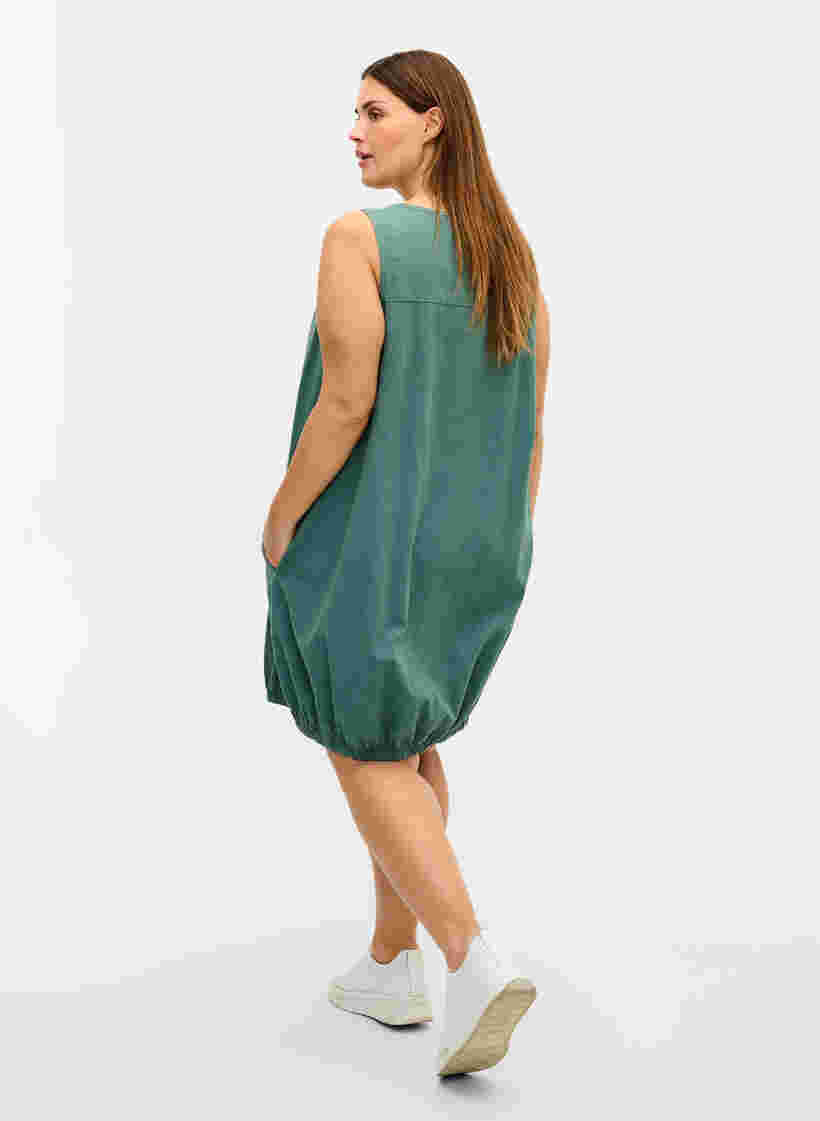 Ärmlös klänning i bomull, Sea Pine, Model image number 1