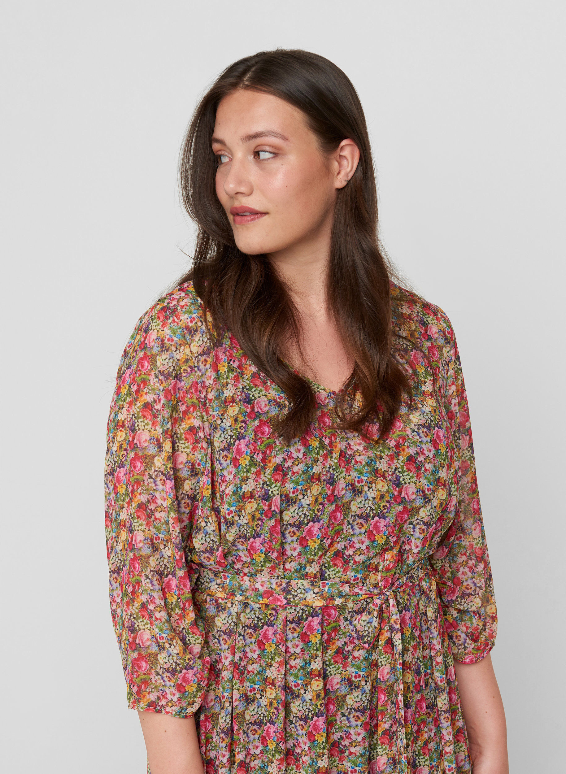 Zizzi Blommig midikl&auml;nning med knytband i midjan, Pink Flower AOP, Model image number 2