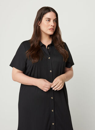 Midiklänning med korta ärmar och knappar, Black, Model image number 2