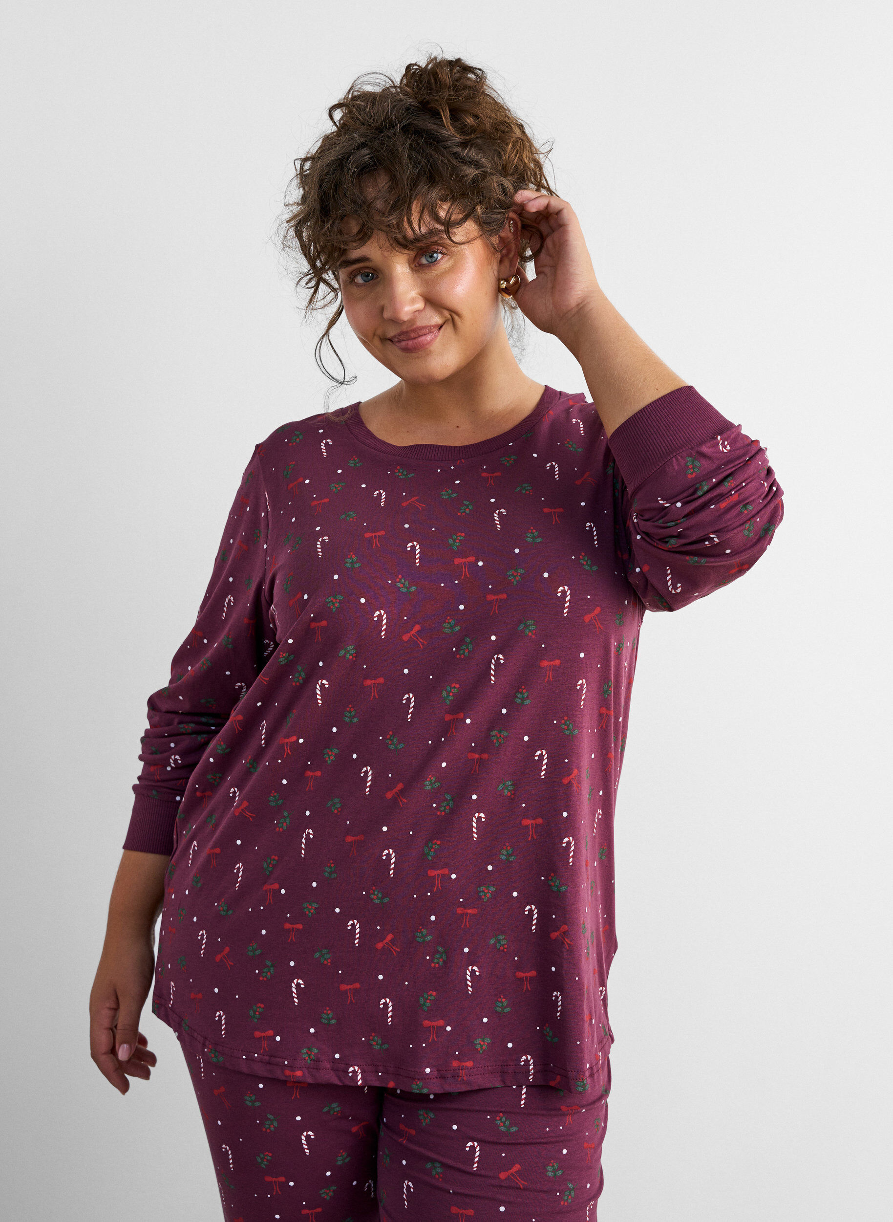 ZizziM&ouml;nstrad nattopp, M&ouml;rk Bordeaux, Model image number 0