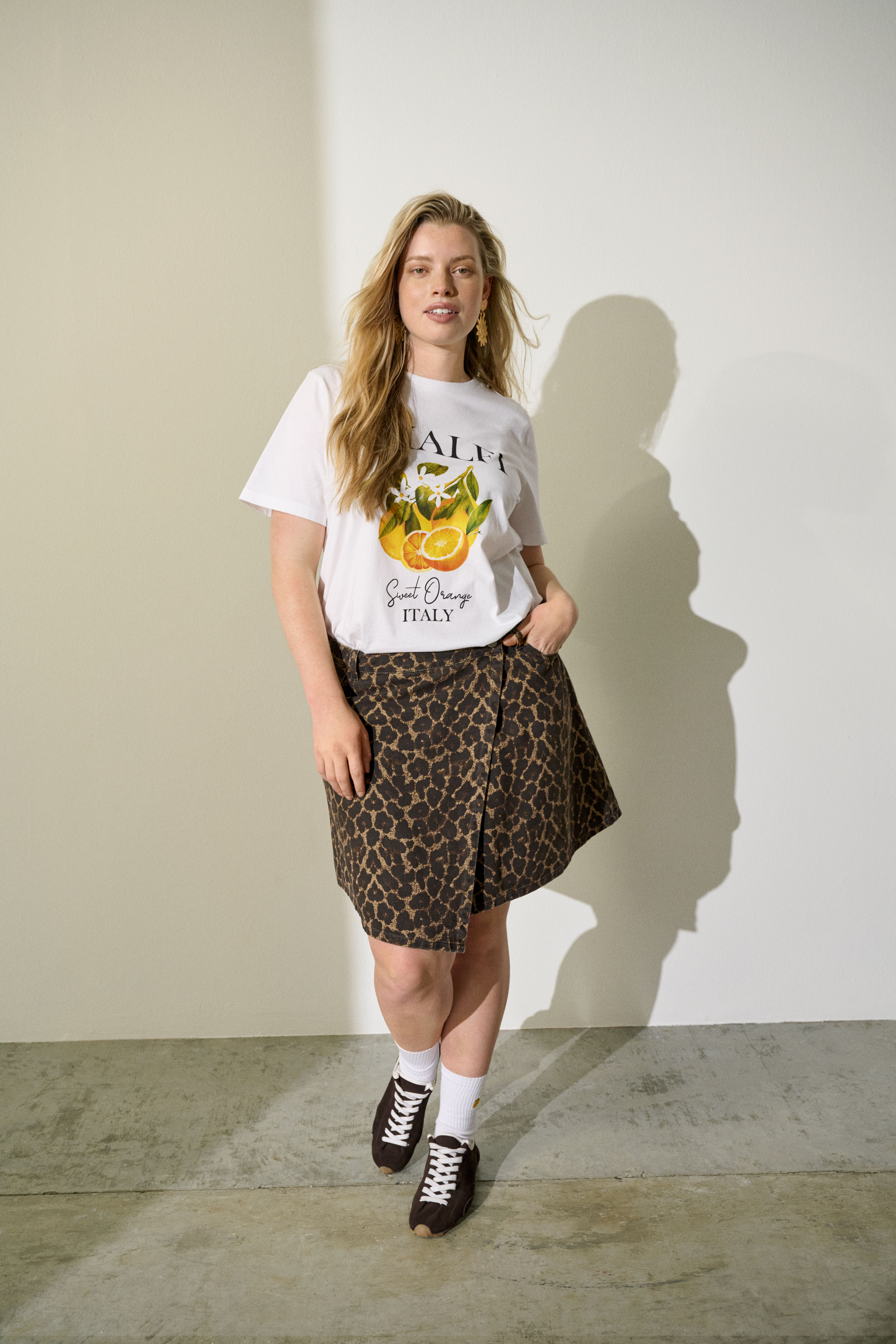 Zizzi Leo denimkjol, , Model