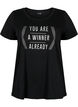  T-shirt till träning med print, Black w. Winner, Packshot image number 0