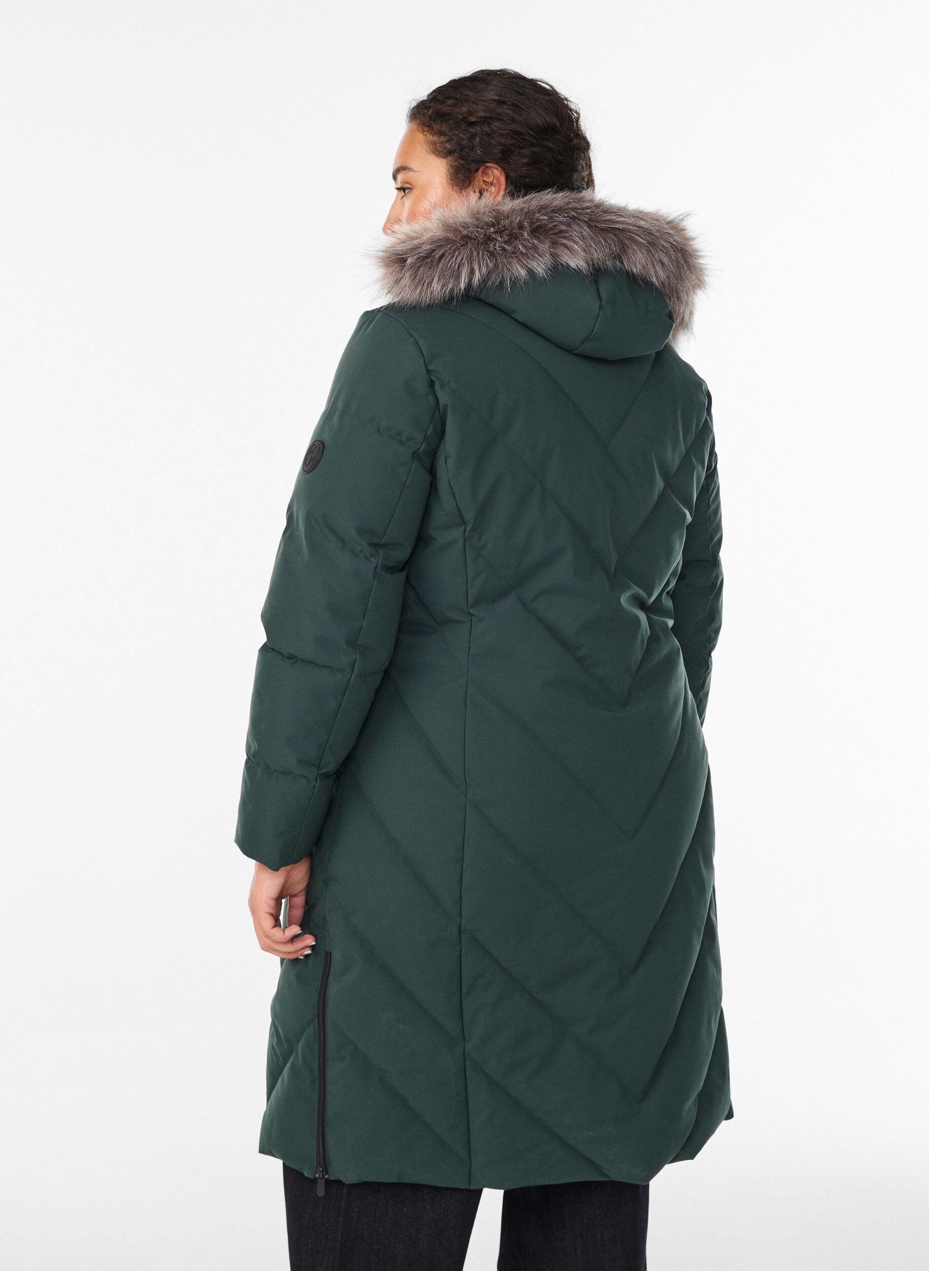 ZizziL&aring;ng vinterkappa med hyskkn&auml;ppning och krage i fuskp&auml;ls, Gr&ouml;n, Model image number 2