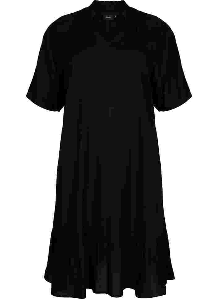 Kortärmad klänning i viskos med v-ringning, Black, Packshot image number 0