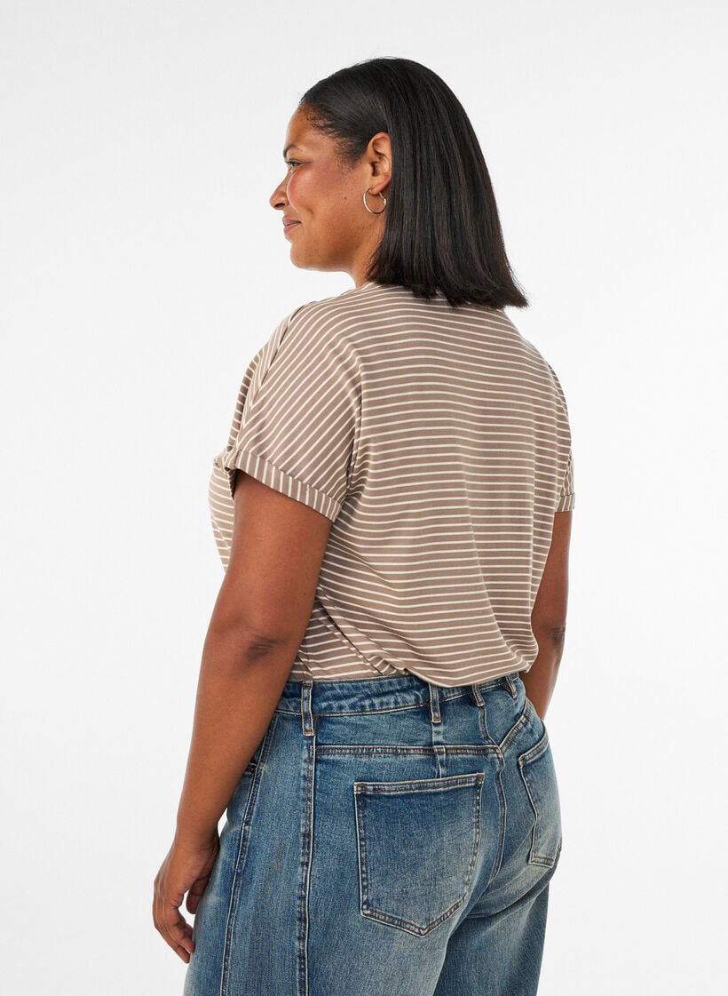 Randig t-shirt i viskos med rund halsringning, Beige, Model image number 2