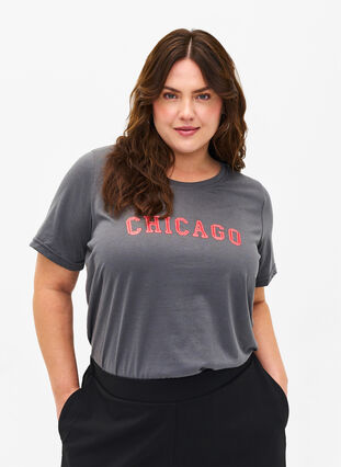 T-shirt från FLASH med tryck, Iron Gate Chicago, Model image number 0