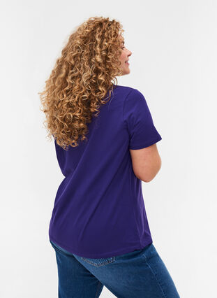 Basis t-shirt, Parachute Purple, Model image number 1