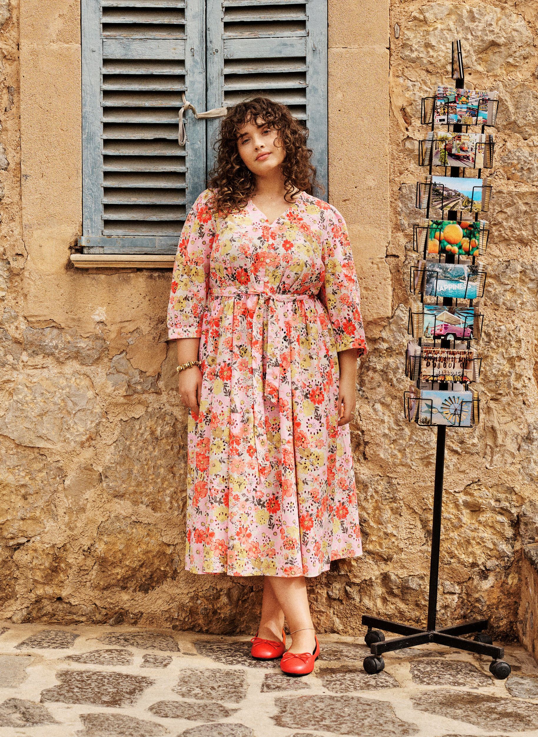 ZizziBlommig midikl&auml;nning med broderie anglaise och knytsk&auml;rp, Rosa, Image image number 0