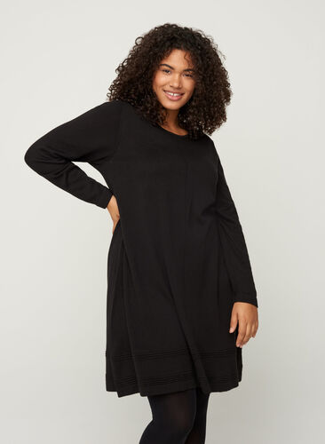 Långärmad stickad klänning med a-form, Black, Model image number 0