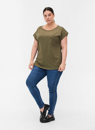 T-shirt med bröstficka i ekologisk bomull, Ivy Green, Model image number 2