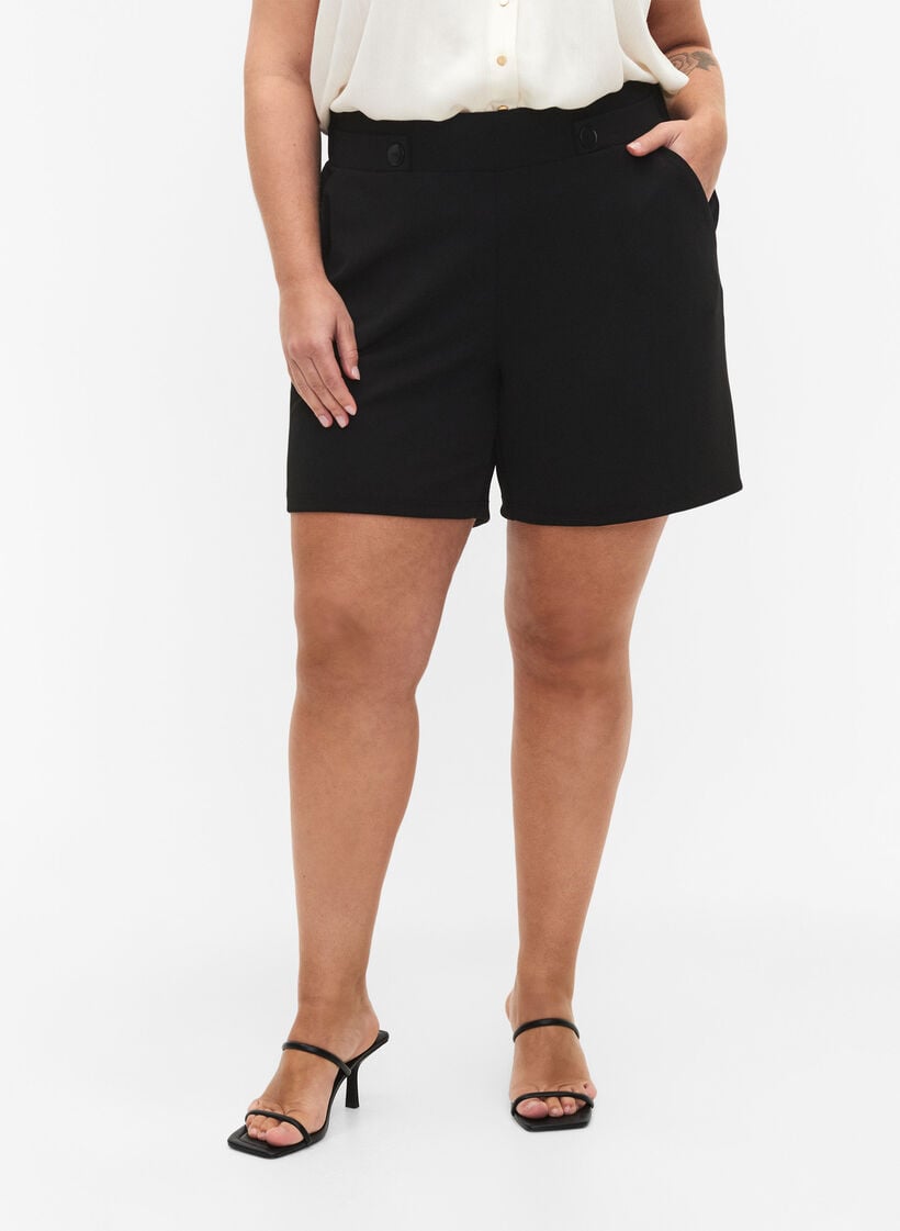 Shorts med fickor och l&ouml;s passform, Svart, Model image number 4