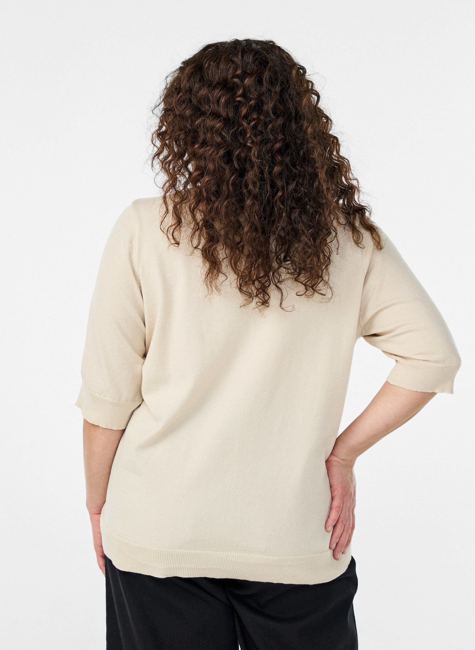 Zizzi FLASH - Finstickad blus med korta &auml;rmar, Beige, Model image number 2