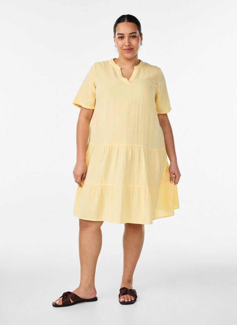 Kort a-linjeformad kl&auml;nning i bomullsmuslin, Gul, Model image number 1