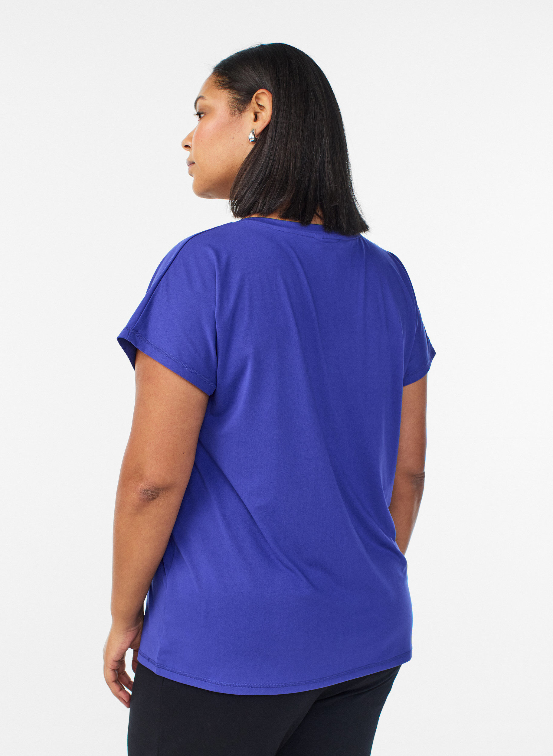 ZizziTr&auml;nings t-shirt med v-ringning och l&ouml;s passform, Lila, Model image number 2